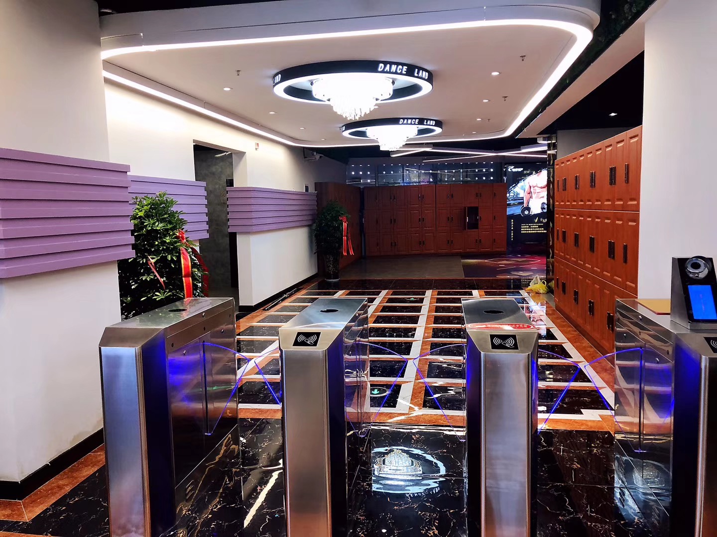 貴州省貴州市動(dòng)嵐健身房加盟店面裝修展示